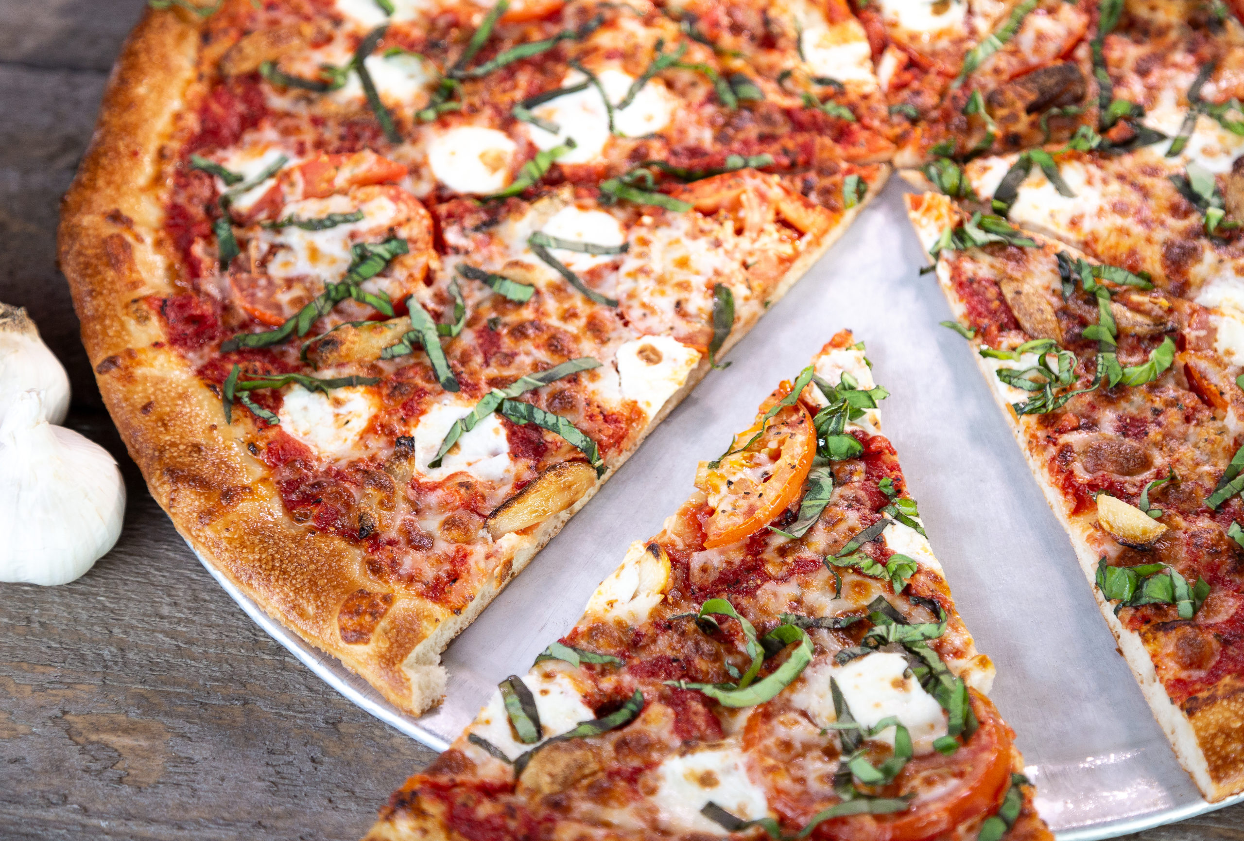 Parry s Pizzeria Taphouse At Grandscape The Colony TX